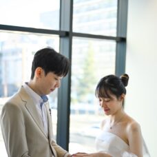 札幌區役所室內自然光婚姻登記紀念照｜ST WEDDING